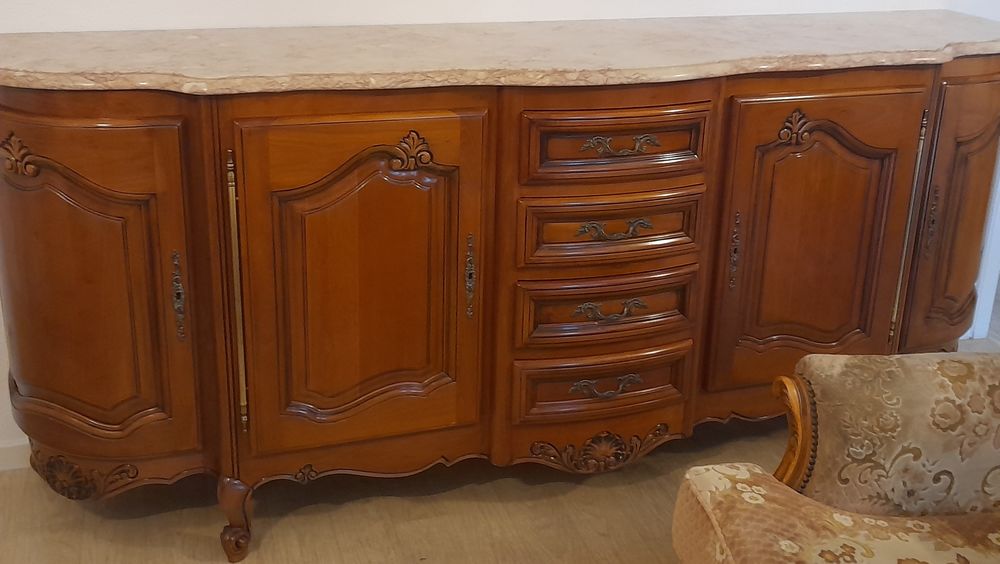 Buffet merisier plateau marbre
Meubles