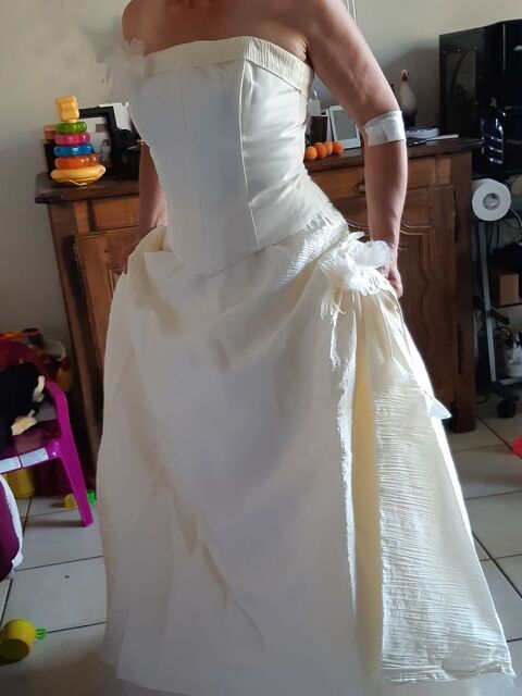 Robe de mariée couleur ivoire 0 Jumeaux (63)