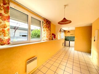  Appartement à louer 1 pièce 34 m²