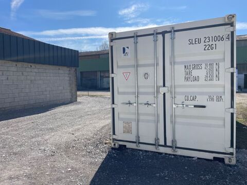  Parking / Garage � louer 15 m� Sainte-florine