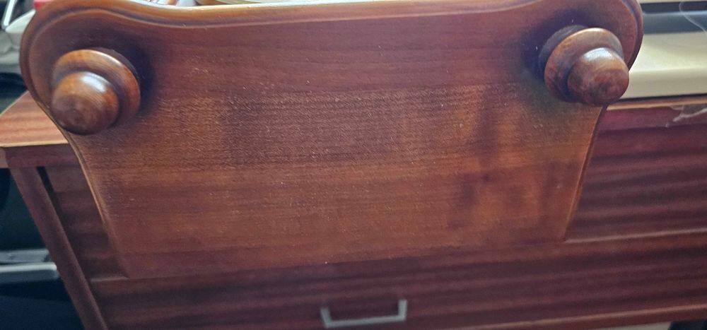 carrillon tr&egrave;s bon &eacute;tat 