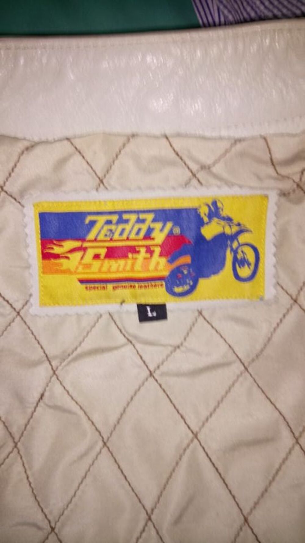 Blouson / Veste TEDDY SMITH en cuir taille L jamais port&eacute; . Vêtements