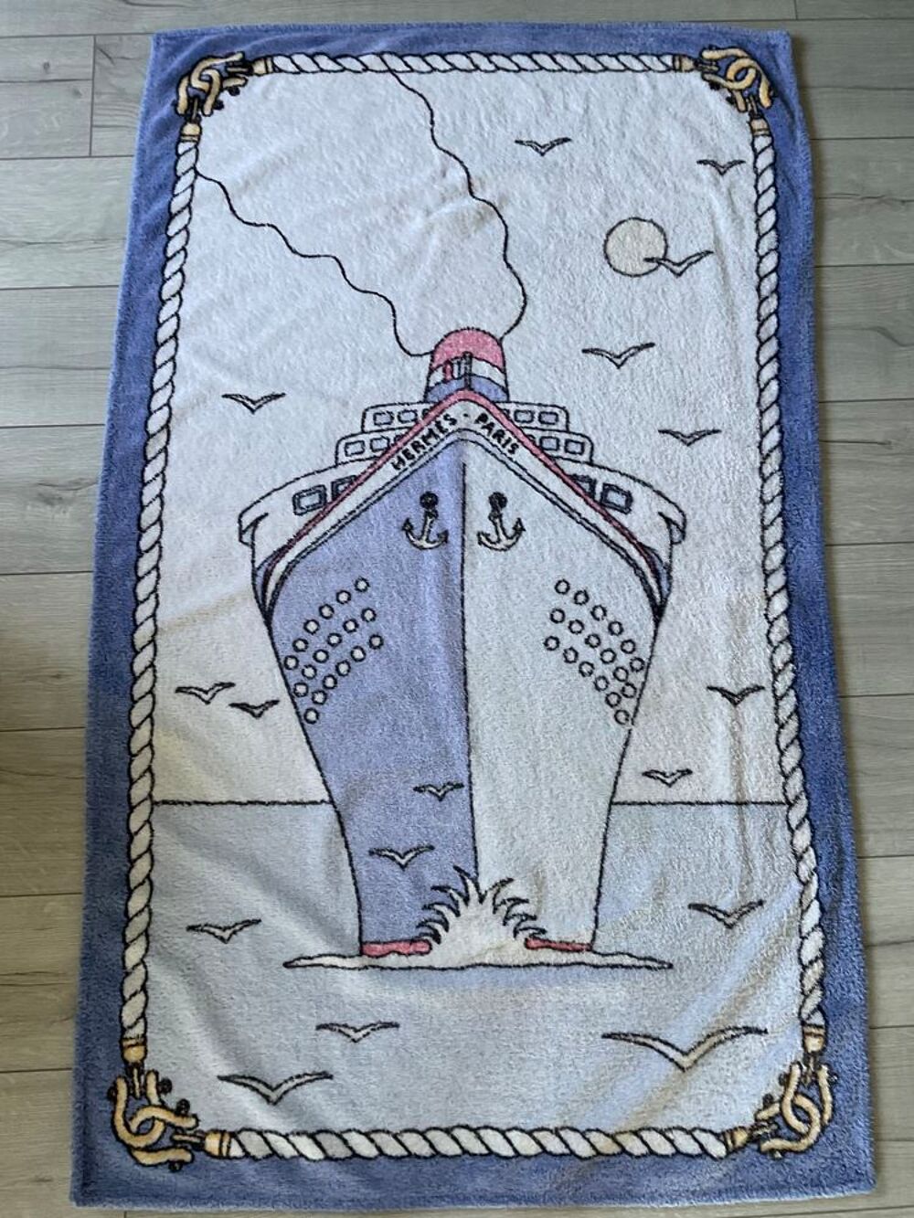 Serviette de plage marque Hermes 