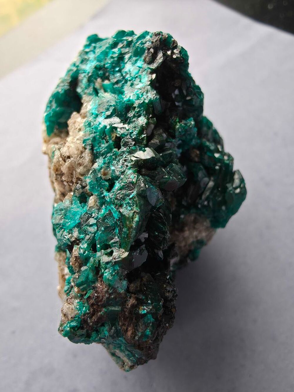 Pi&egrave;ce Unique : Dioptase Vert Emeraude et Quartz-Katanga RDC 