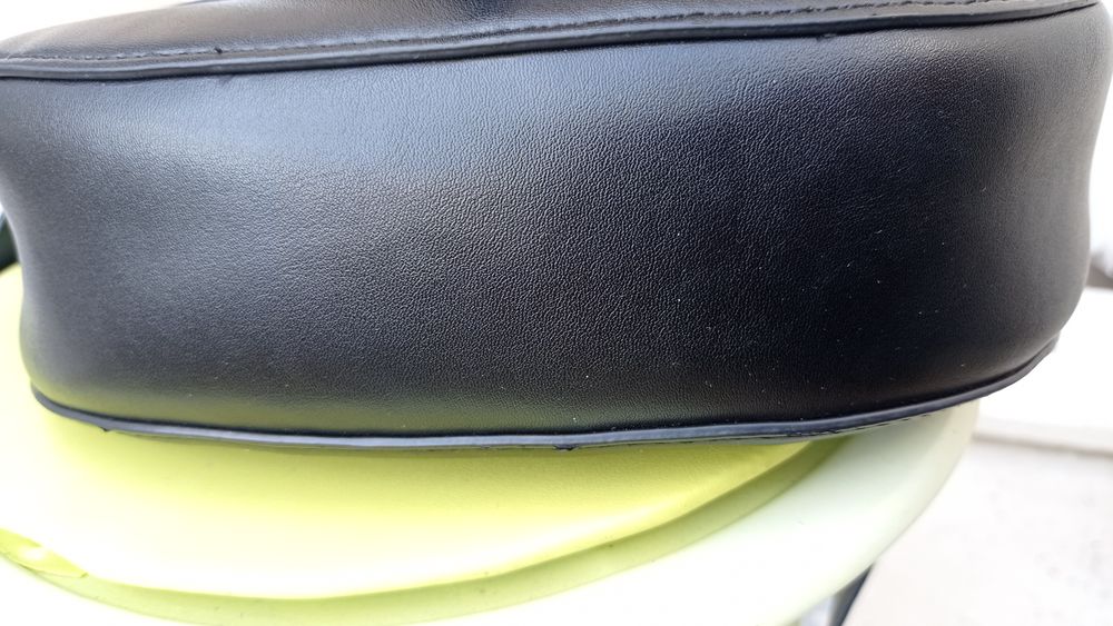 sac noir bandouli&egrave;re Eram Maroquinerie