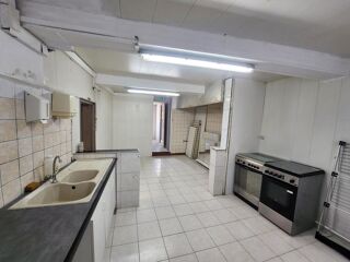  Immeuble � vendre 7 pi�ces 92 m�