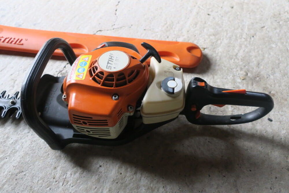 Taille haie STIHL professionnel Jardin