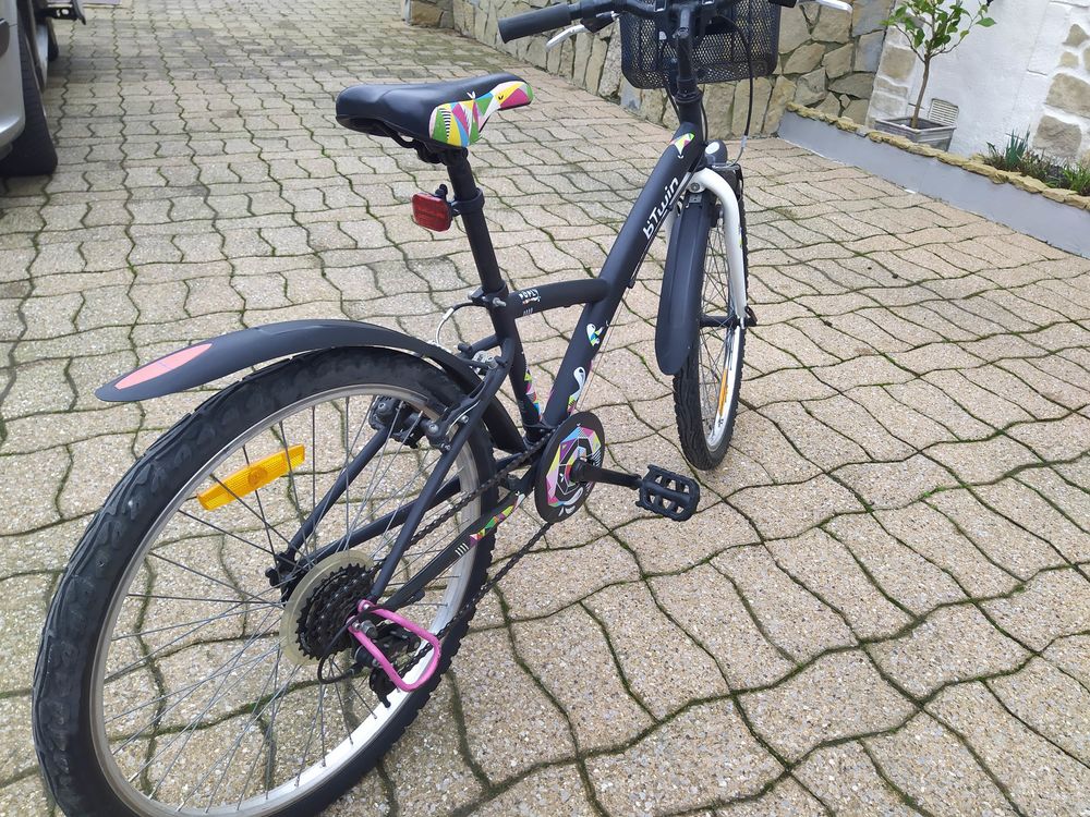 V&eacute;lo Fille BTWIN &quot;Poply&quot; 23'' Vlos
