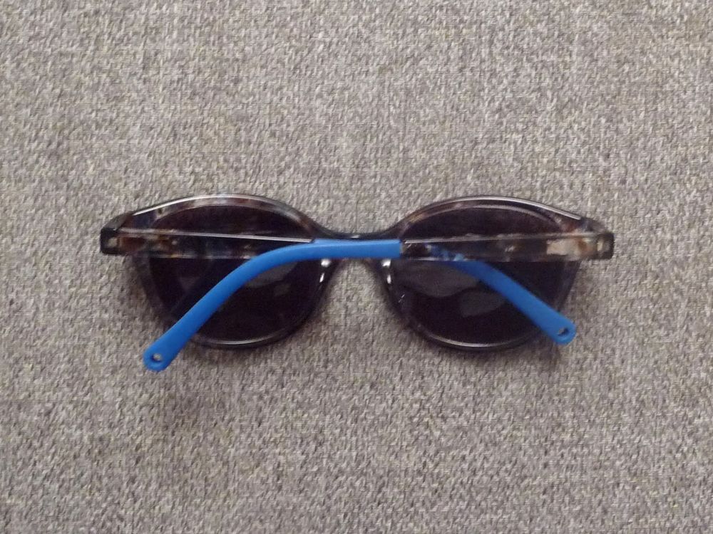 Monture/ Lunette de Vue Ovale en Plastique Gris- Lafont Bijoux et montres