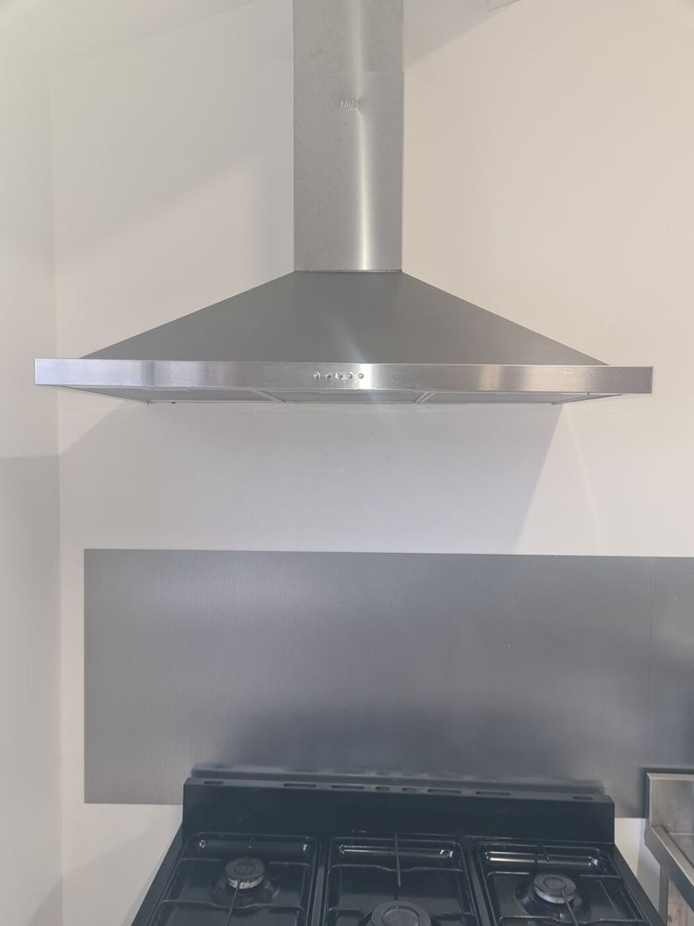 Hotte aspirante grise inox Electrom�nager