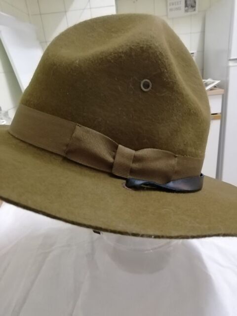 chapeau canadien Mountie Hat 0 Lannemezan (65)
