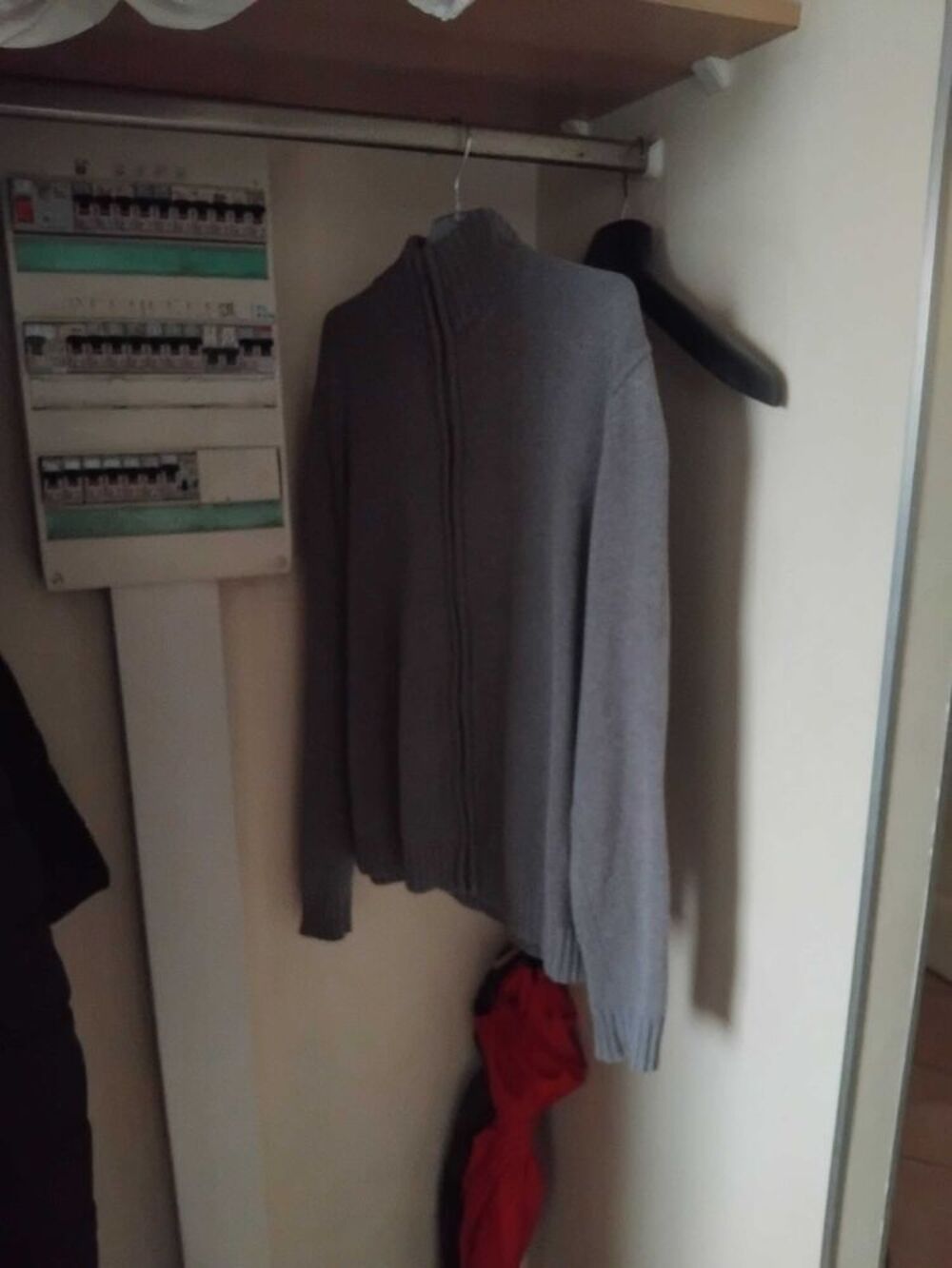 gilet Tex L gris &agrave; fermeture &eacute;clair&eacute;. Vêtements