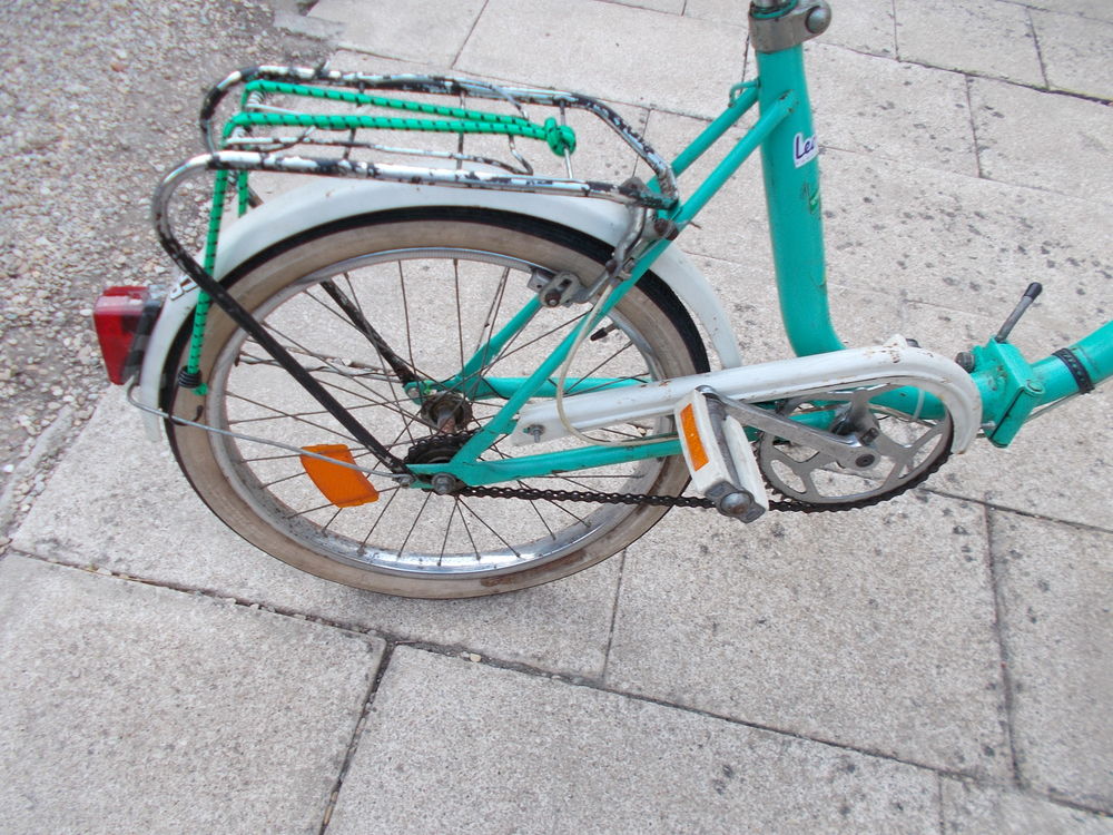 mini v&eacute;lo ancien 20 pouces bon &eacute;tat Vélos