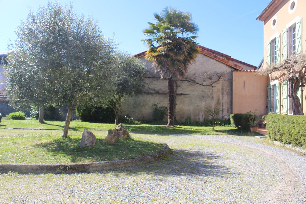 Vente Maison Maison de caractère en Comminges . Pointis-inard