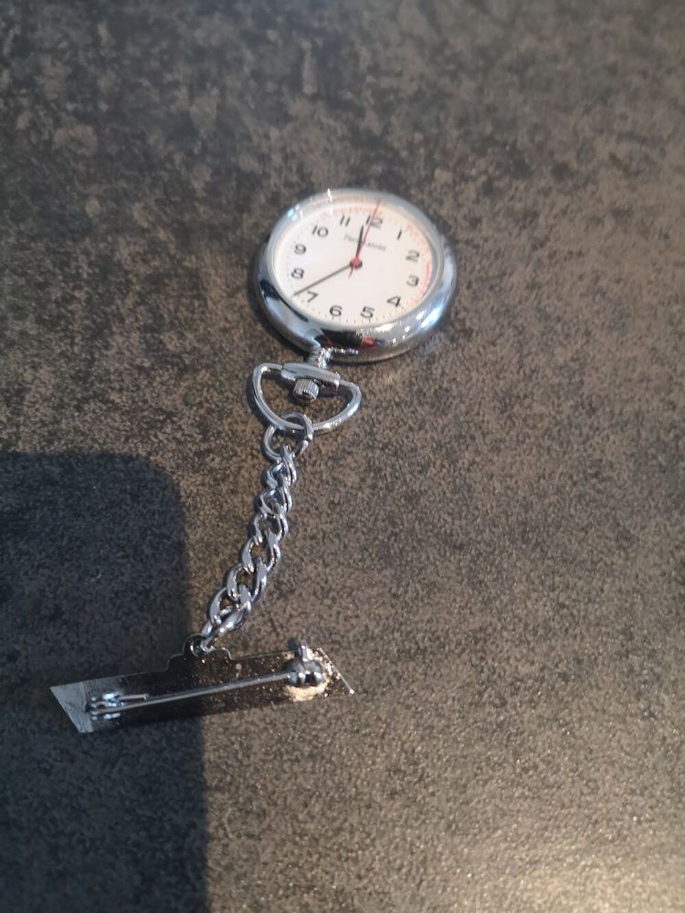 Montre infirmi&egrave;re Pierre Lannier Bijoux et montres