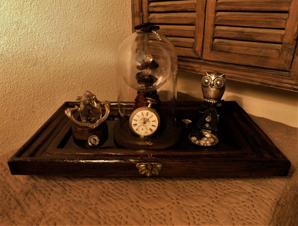 Plateau de Curiosit&eacute;s "VICTORIAN MEMORIES" Cr&eacute;a. Steampunk Décoration