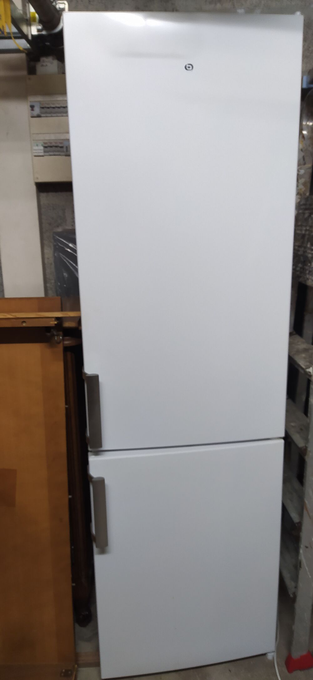 Combin&eacute; r&eacute;frig&eacute;rateur cong&eacute;lateur. Electroménager