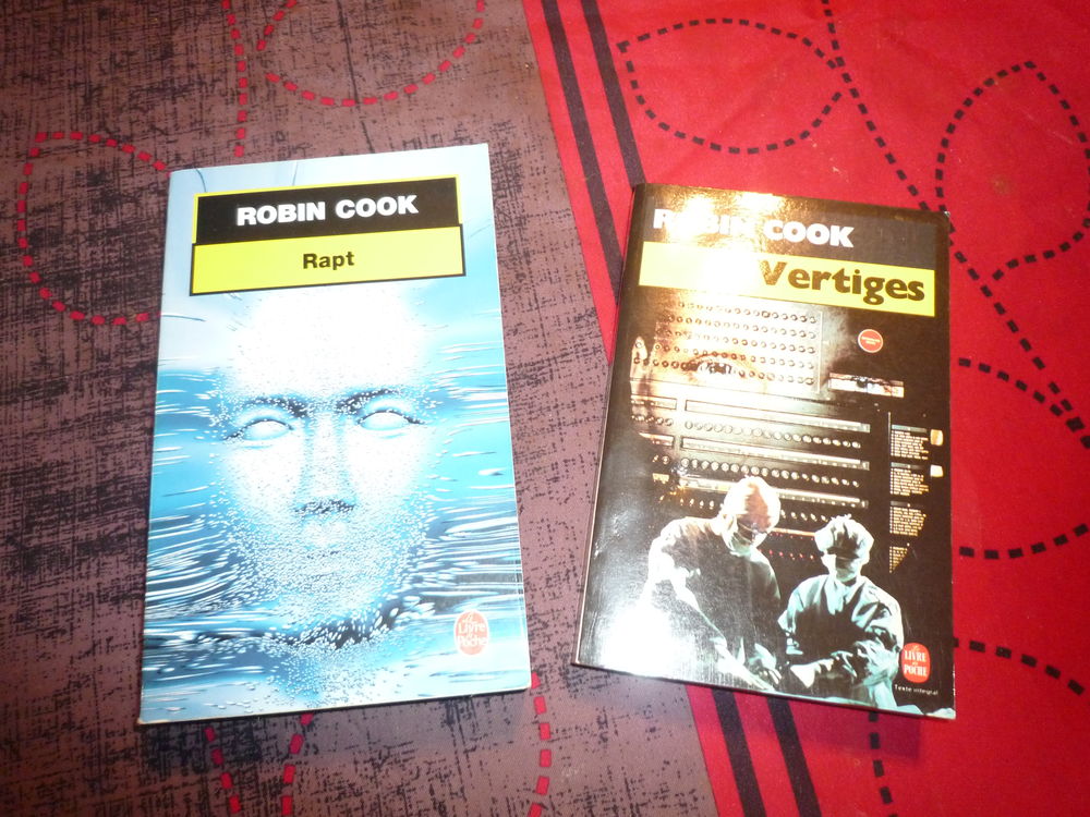 lot de 2 livres de Robin Cook
rapt
vertiges
voir photos
Livres et BD