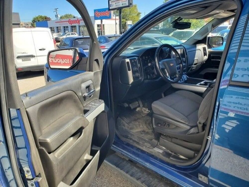 Divers Silverado LT 2018 occasion 25420 Bart