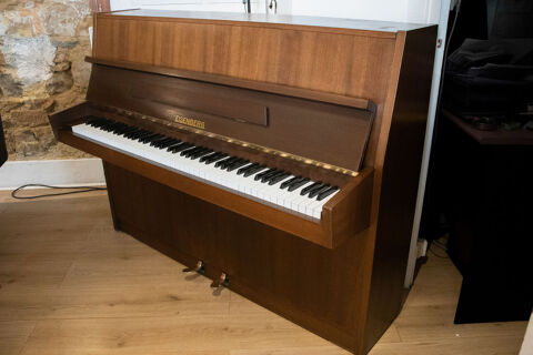 Louez un piano d'étude 35 Lyon 4 (69)