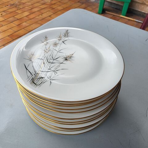 trs belle assiettes Ancienne porcelaine sign 1 La Farlde (83)