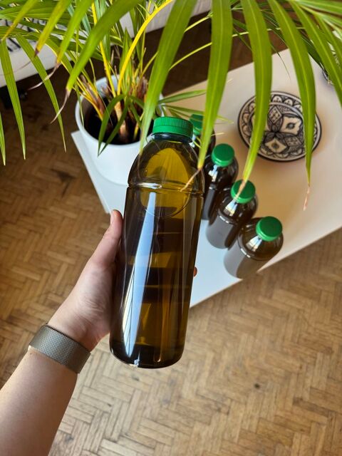 1L = 9e : Huile d'olive naturelle 2026 �  Production familiale �OE� Paris 11 (75)
