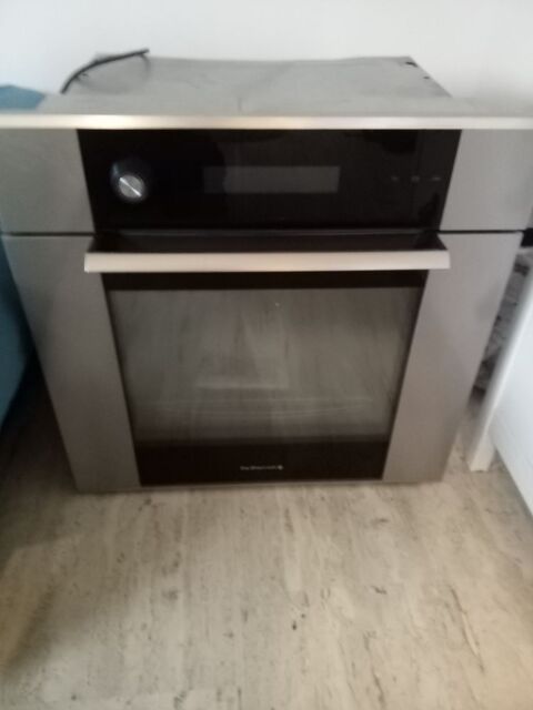 Four encastrable 380 Mandelieu-la-Napoule (06)