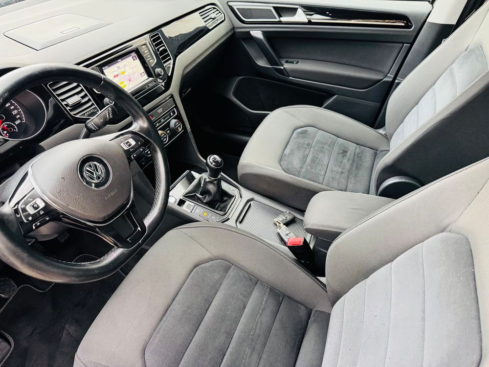 Golf Sportsvan 1.4 TSI 150 BMT Confortline 2014 occasion 95150 Taverny