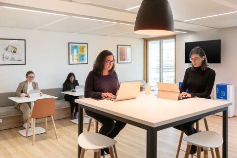 Bureau priv&eacute; &agrave; louer pour 5 personnes &agrave; Paris, Olympiades 2267 75013 Paris