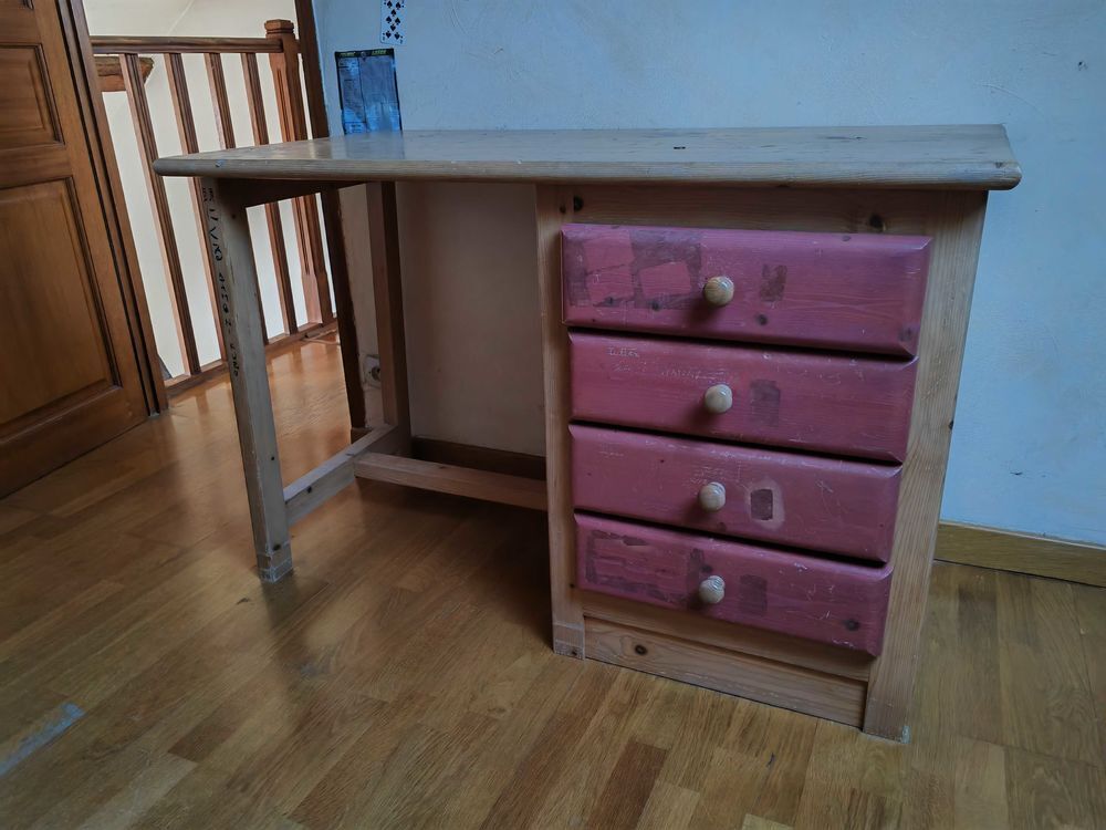 bureau pin massif Meubles
