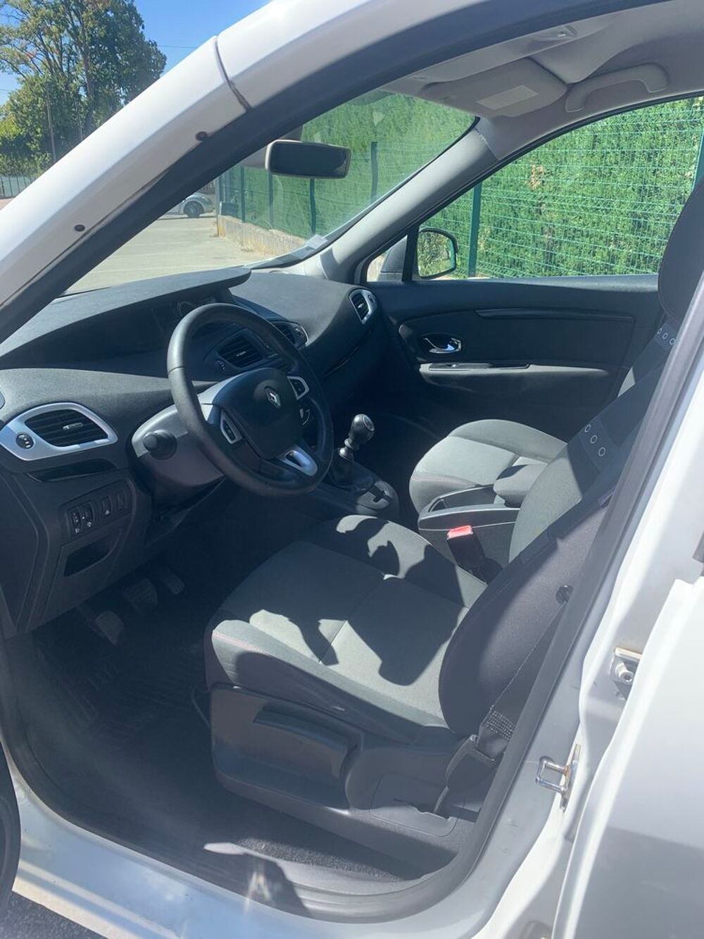 Sc&eacute;nic III Grand dCi 110 FAP eco2 Energy 5 pl 2011 occasion 26140 Anneyron