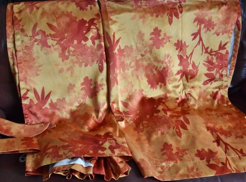 2 Rideaux tissu soyeux..1m40 x 2m40. Etat Neuf. 50 Gujan-Mestras (33)