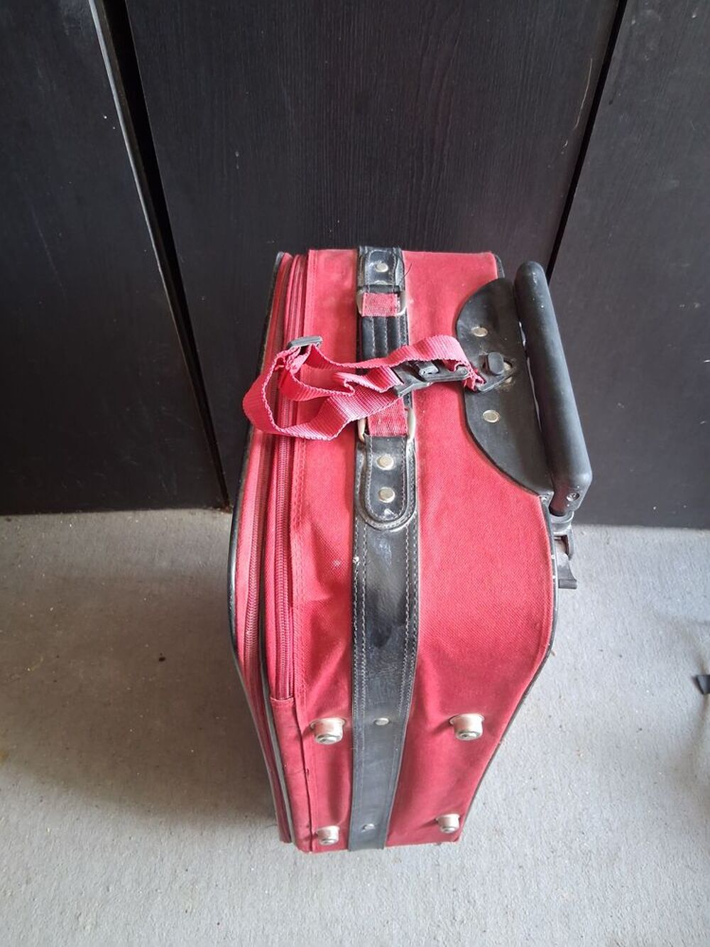 Valise &agrave; roulettes prune Maroquinerie