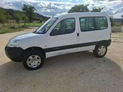 Berlingo BERLINGO 2.0 HDI 90CV DANGEL 4X4 2006 occasion 69320 Feyzin