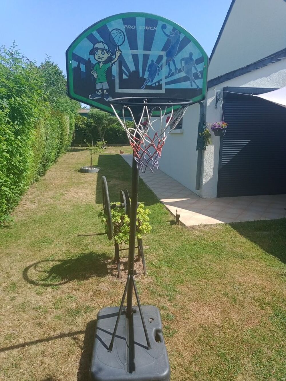 Panier de basket sur pied 2 metres de haut Sports