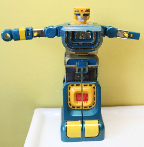 1982 Bandai Godmars Majin Rah 5.5 Action Figure GB-61 40 Issy-les-Moulineaux (92)