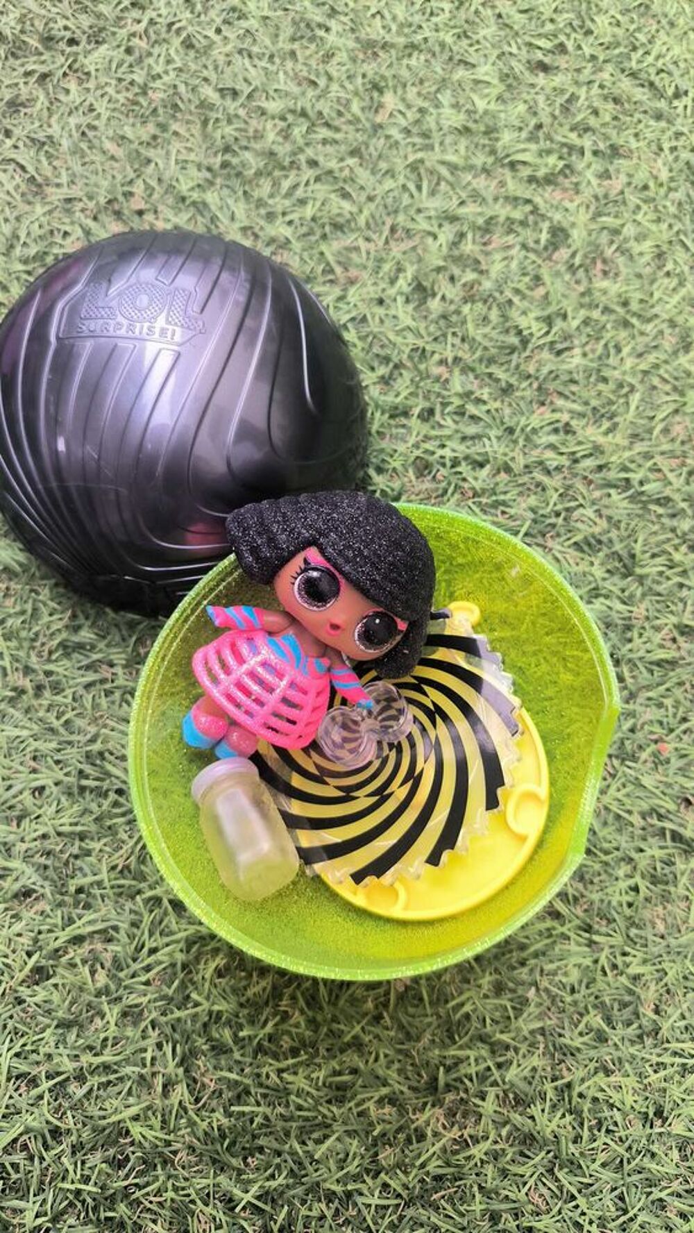 boite surprise poup&eacute;e LOL Jeux / jouets