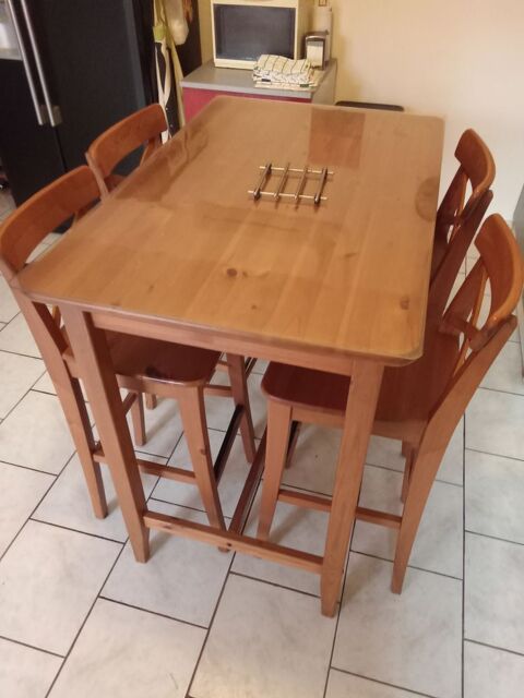 Table haute de cuisine + 4 chaises hautes 110 Saint-Marcel-sur-Aude (11)