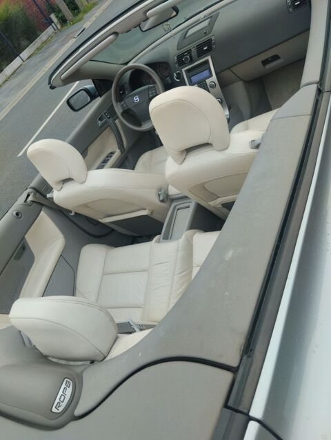 Volvo C70 Cabriolet 2.4i 170 Kinetic 2007 occasion Hersin-Coupigny 62530