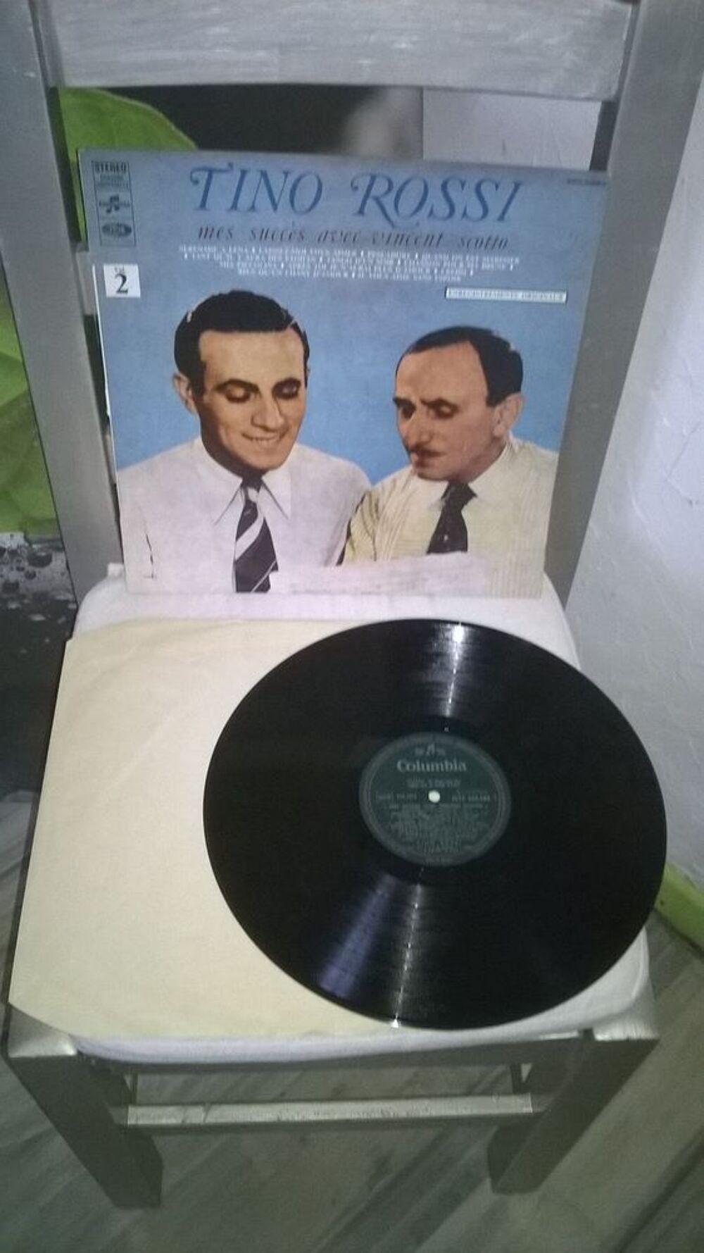 Vinyle Tino Rossi
Mes Succ&egrave;s Avec Vincent Scotto Vol. 2
Ex CD et vinyles