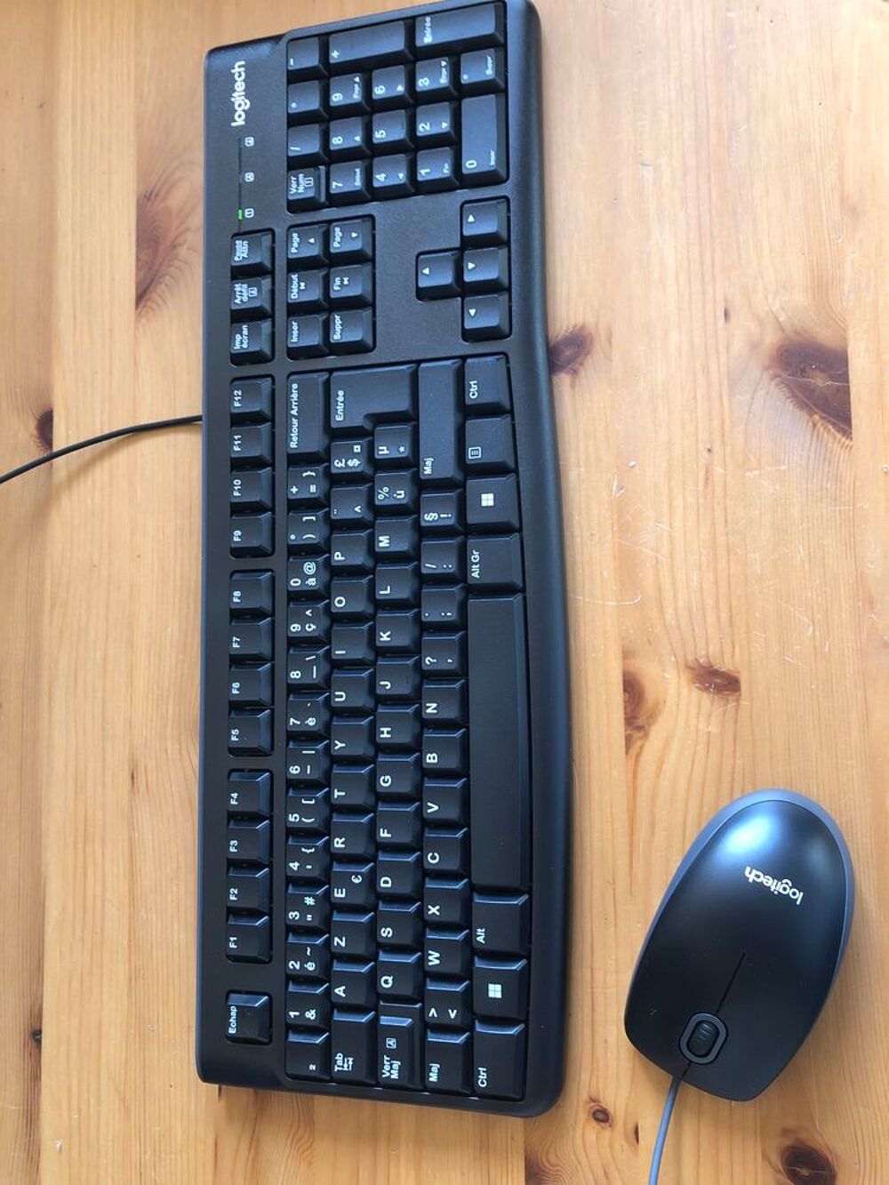 Ordinateur fixe Matériel informatique