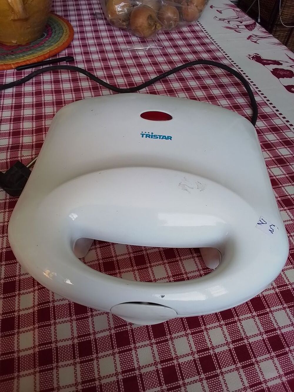 Appareil croque monsieur Electroménager