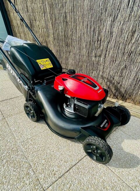 Tondeuse Honda HRN 536 Mulching Bouafle (78)