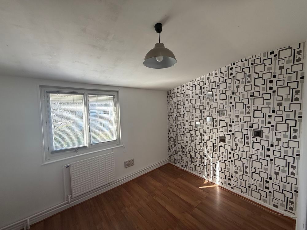 Vente Maison Maison indépendante 4ch/ss-sol complet/749 m²/ solaire/Clims Saint-ay