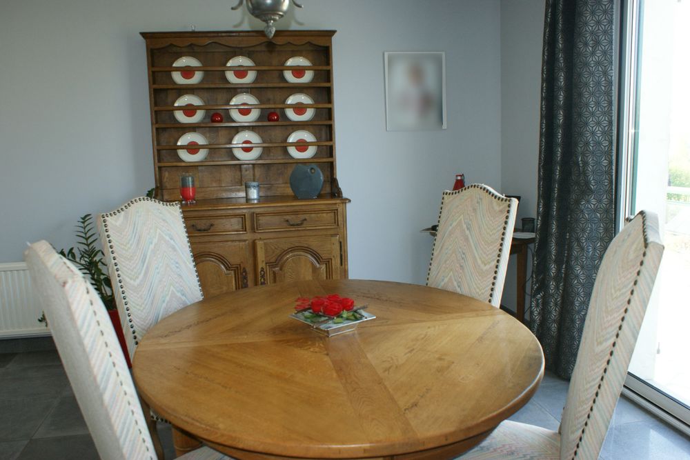 SALLE A MANGER Meubles