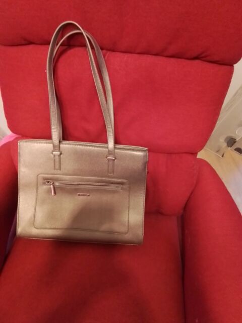 Sac � main gris neuf 8 Oyonnax (01)