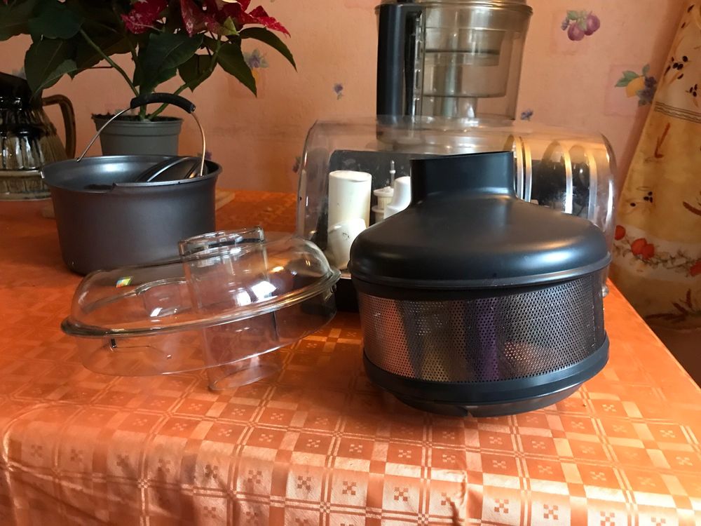 Robot multifonction MAGIMIX " Cuisine 5200 XL" Electroménager