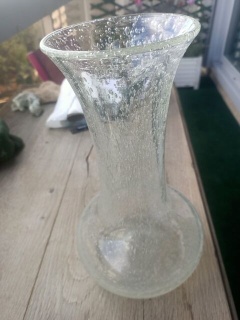 Vase Transparent Motif Bulle 0 Paris 15 (75)