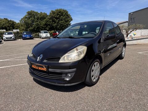 Renault Clio III Clio 1.4 16V 100 Confort Dynamique 2006 occasion Sainte-C&eacute;cile-les-Vignes 84290
