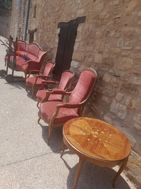 Emsenble  salon ancien + table 250 Saint-Martin-de-Castillon (84)